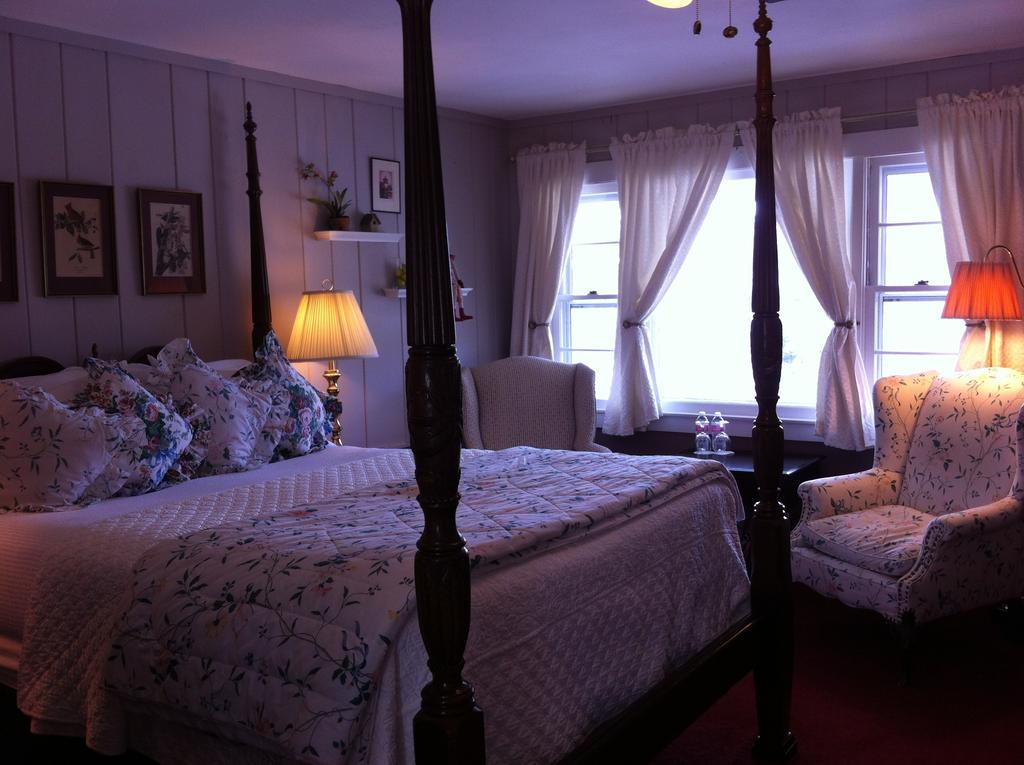 Deerhill Inn West Dover Room photo