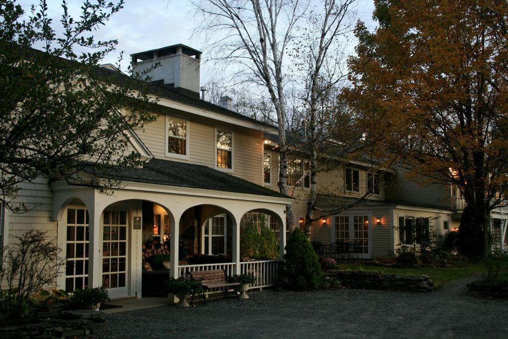 Deerhill Inn West Dover Exterior photo